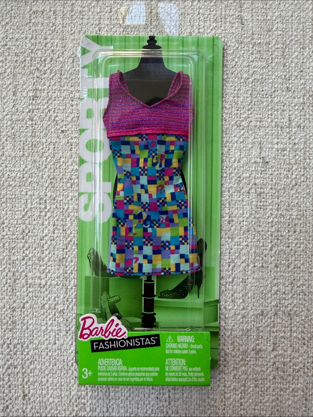 Lot of NWT vintage Barbie Fashion Fever & Sporty Doll Outfits - Multi Color - Picture 5 of 10